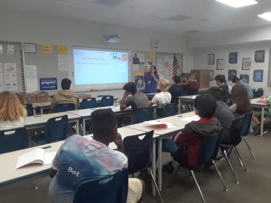 Ms. McGovney instructing her Advanced Computers and Engineering class.